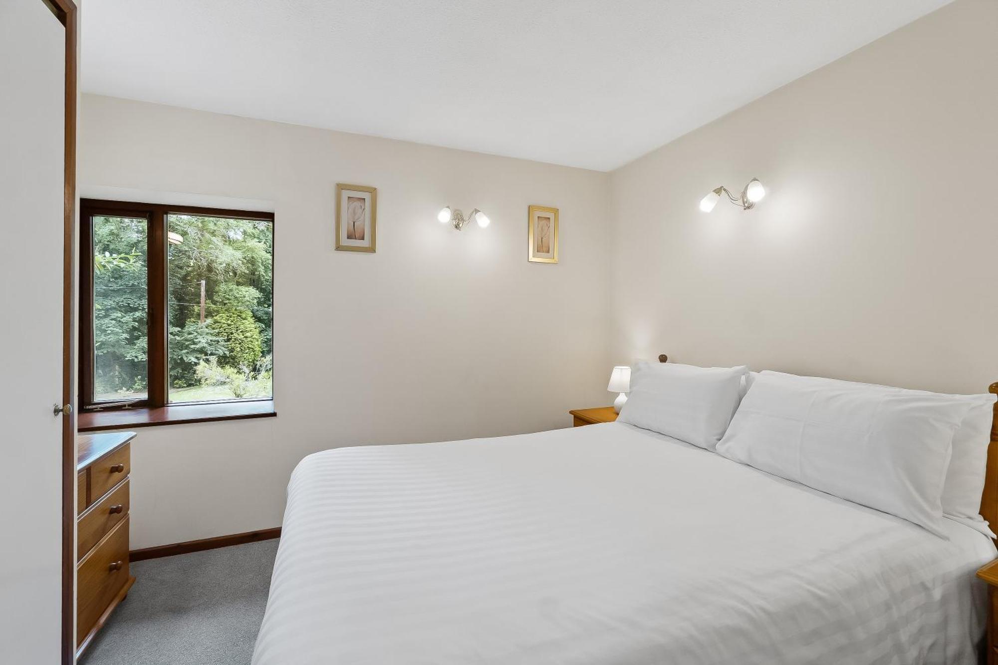 Crylla Valley Cottages - Access To Pool, Gym, Spa And More Saltash Szoba fotó